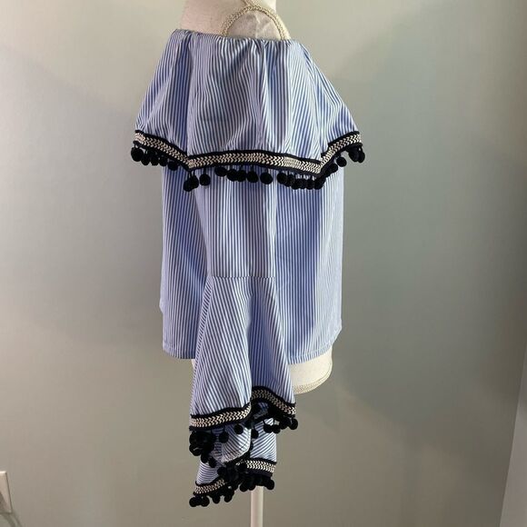 Forever 21 Blue Striped Off-the-Shoulder Blouse - Picture 4 of 7